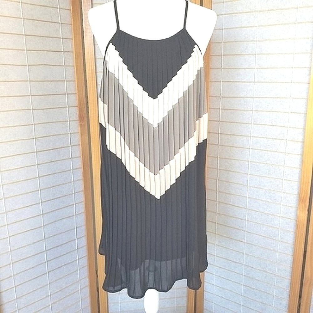 Fab'Rik Silky Colorblock Stripe Cocktail Dress Size Small Plisse' Pleated A-Line
